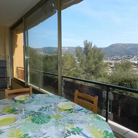 Apartment 2 Pieces Avec Piscine Et Parking, Bormes-les-mimosas - Fr-1-251-780 Le Lavandou